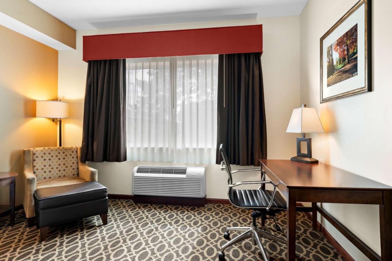 | Best Western Paradise Inn