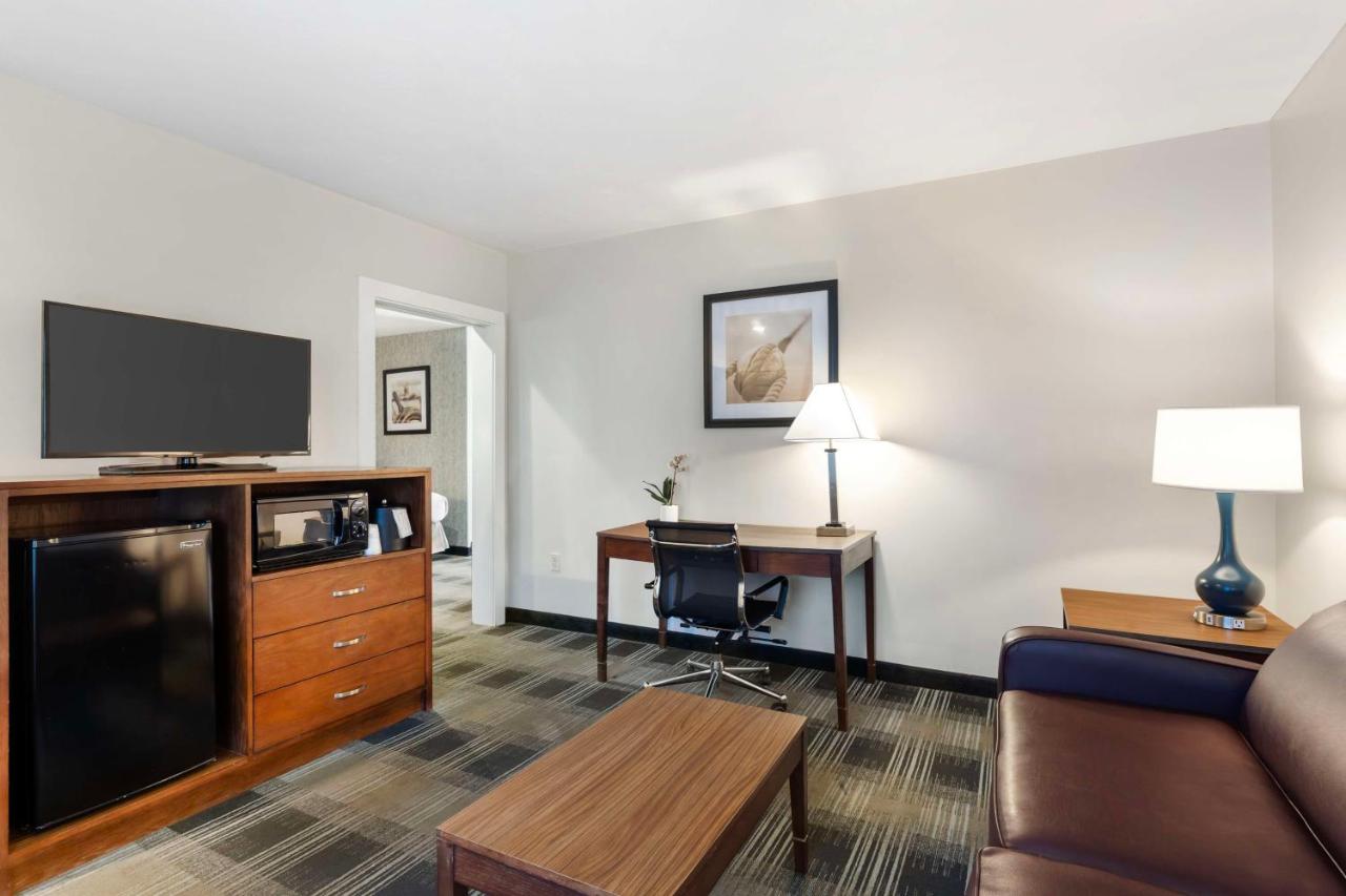 | Best Western Plus Cold Spring
