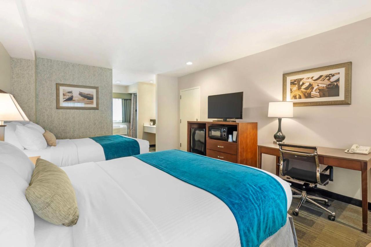Room #5910011 at Best Western Plus Cold Spring