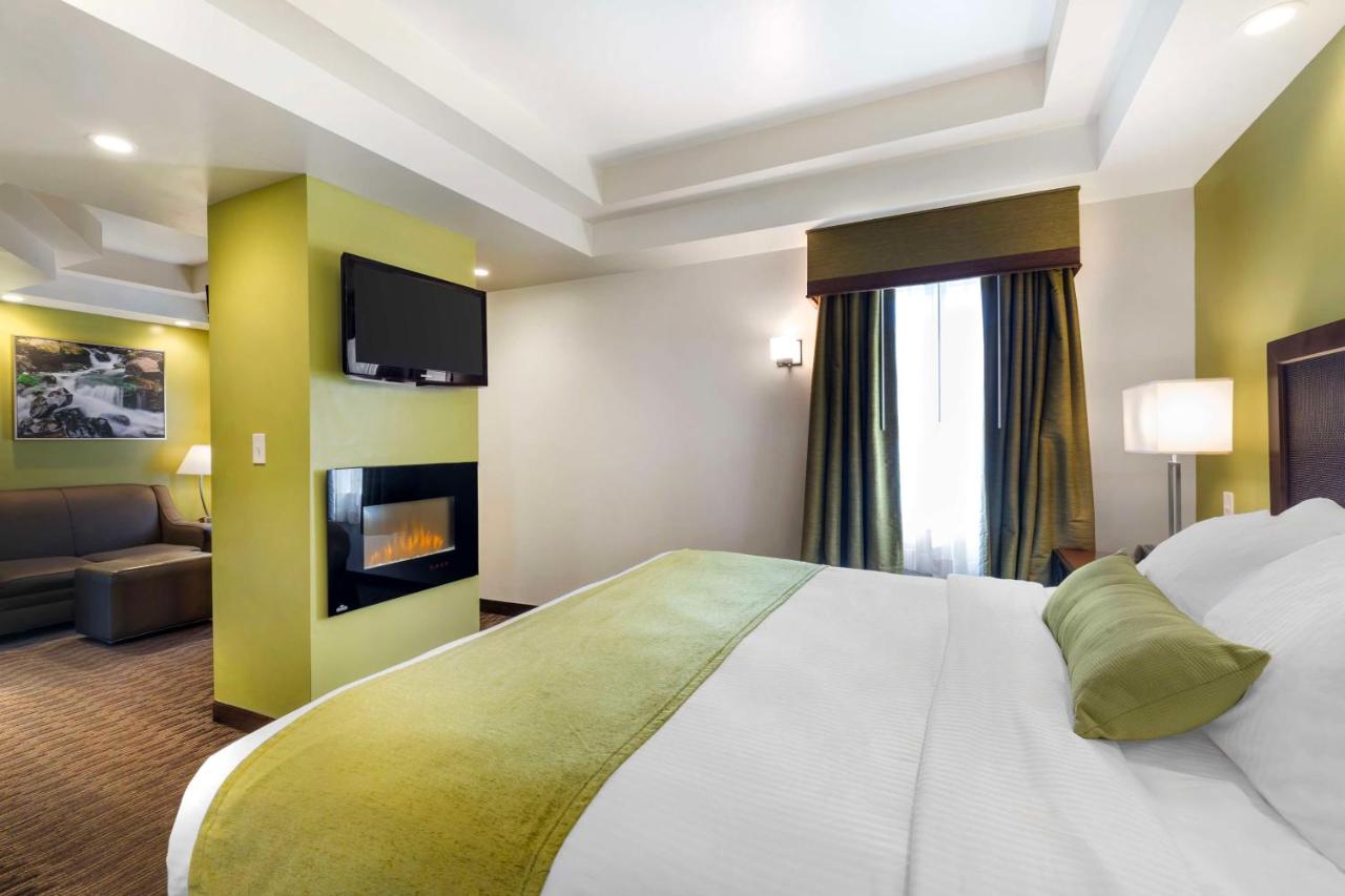 | Best Western Plus Cold Spring