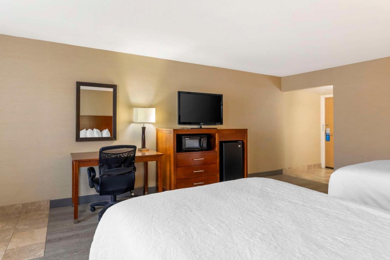 | Best Western Cotton Tree Inn