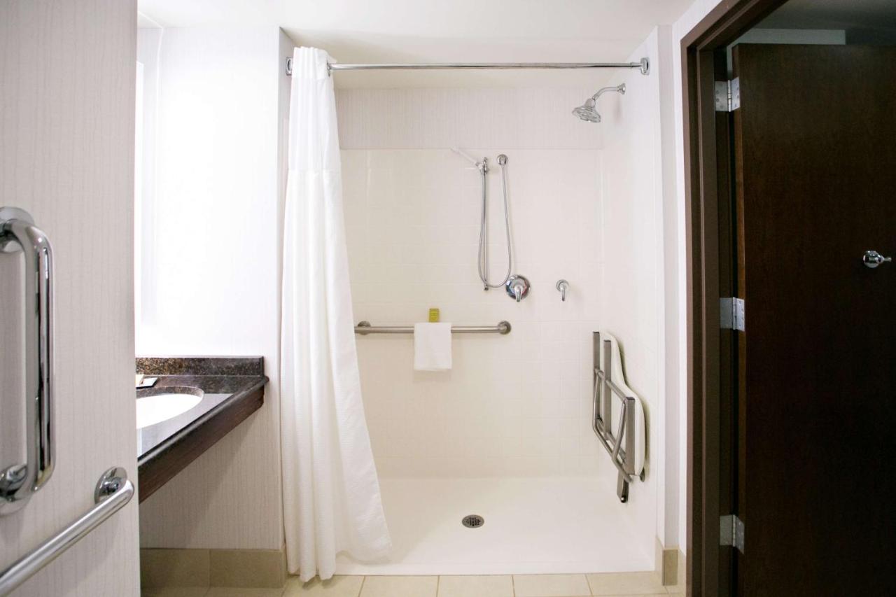Double Room - Disability Access with Roll-in Shower at Hilton Minneapolis/Bloomington