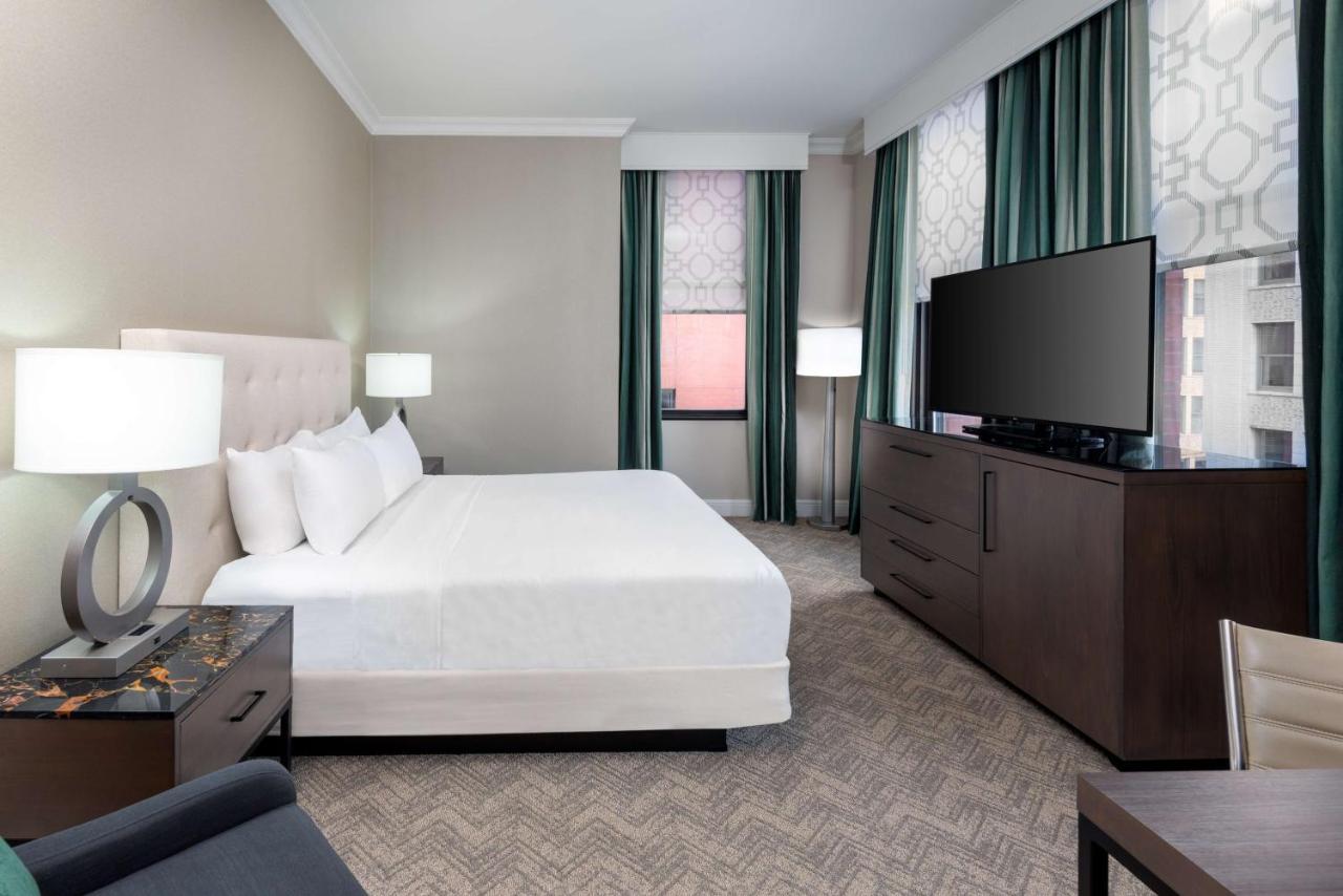 The Pennywell St. Louis Downtown, a Hilton Hotel