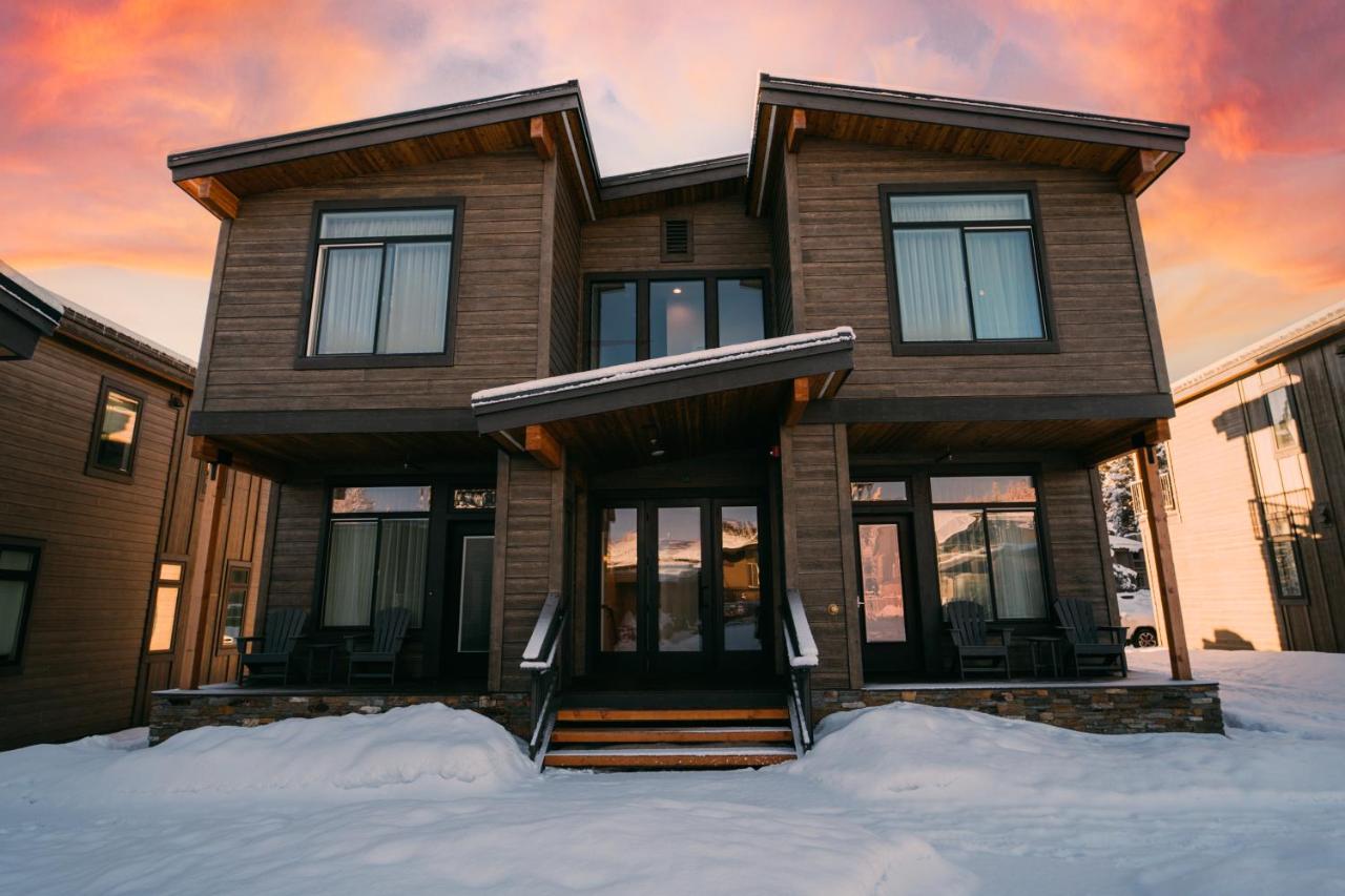  | The Sierra Nevada Resort