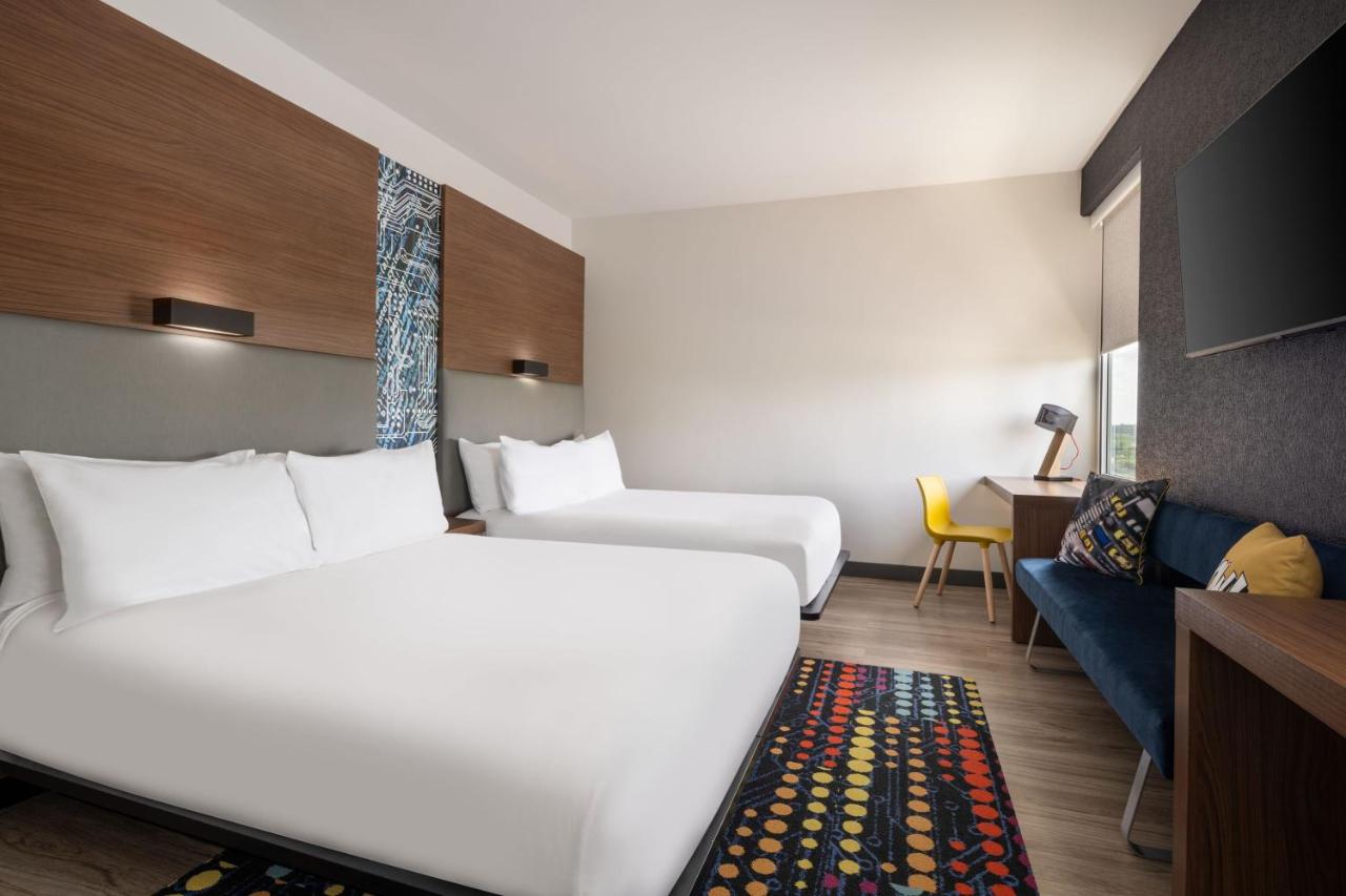 | Aloft Beachwood