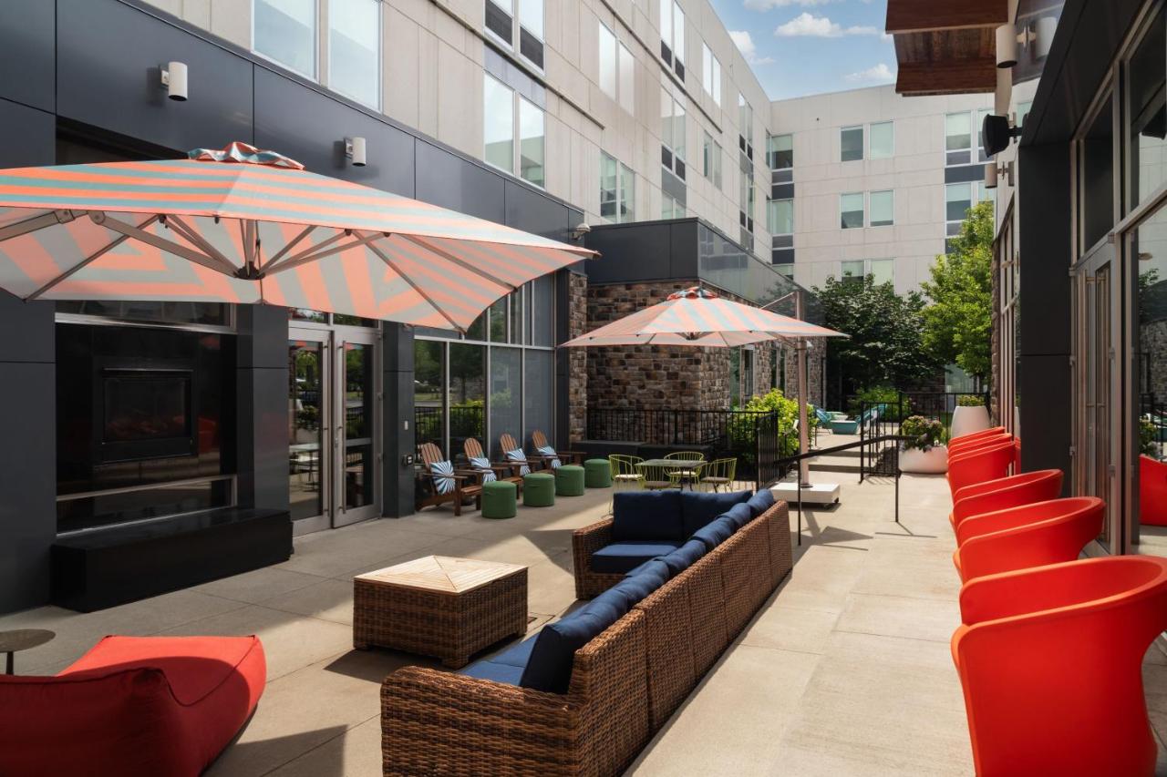 | Aloft Beachwood