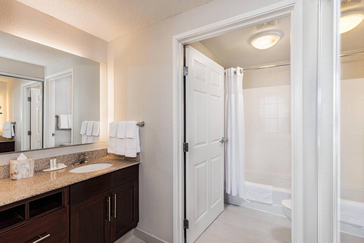| Residence Inn by Marriott Louisville Downtown