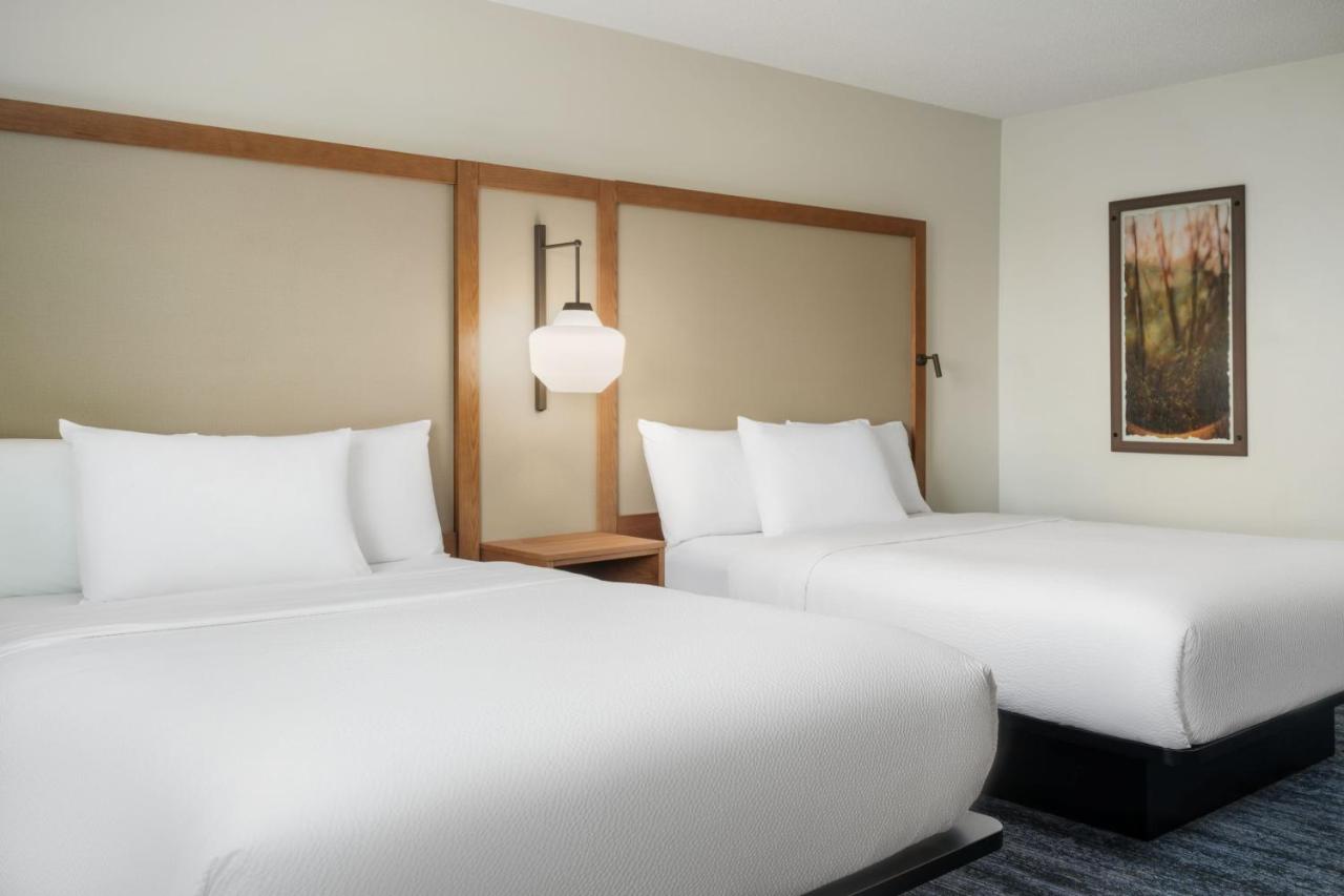 | Fairfield Inn & Suites by Marriott Bessemer