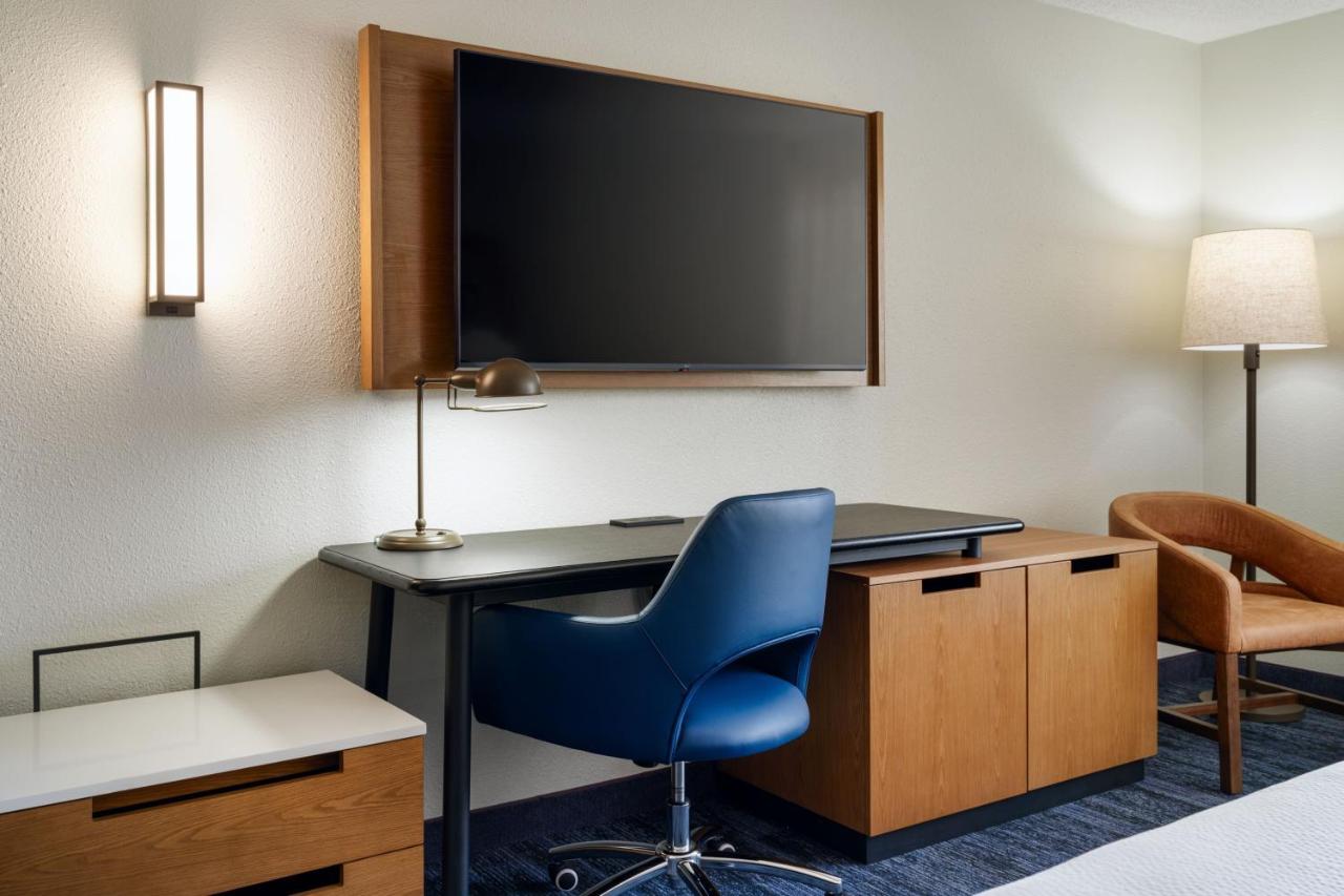 | Fairfield Inn & Suites by Marriott Bessemer