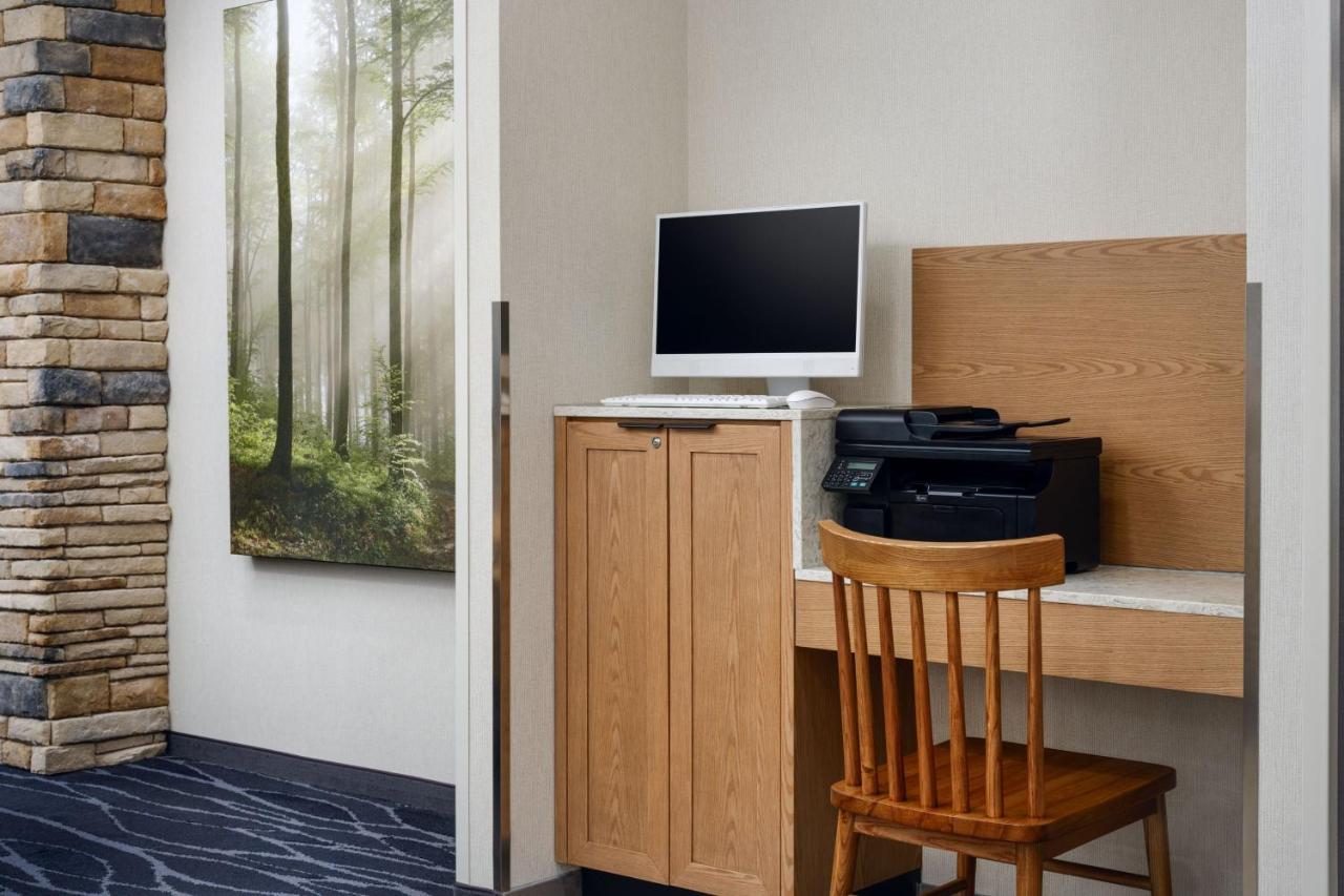 | Fairfield Inn & Suites by Marriott Bessemer