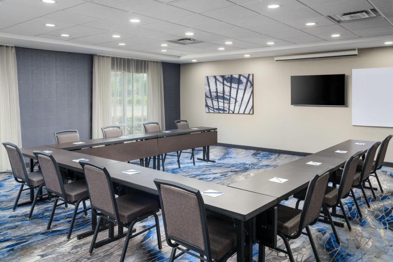 | Fairfield Inn & Suites by Marriott Bessemer