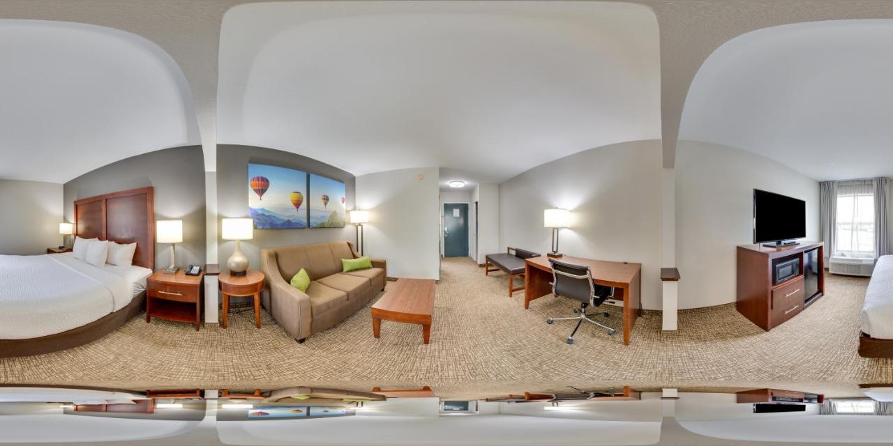 King Suite with Sofa Bed - Non-Smoking at Clarion Pointe Apex – Holly Springs