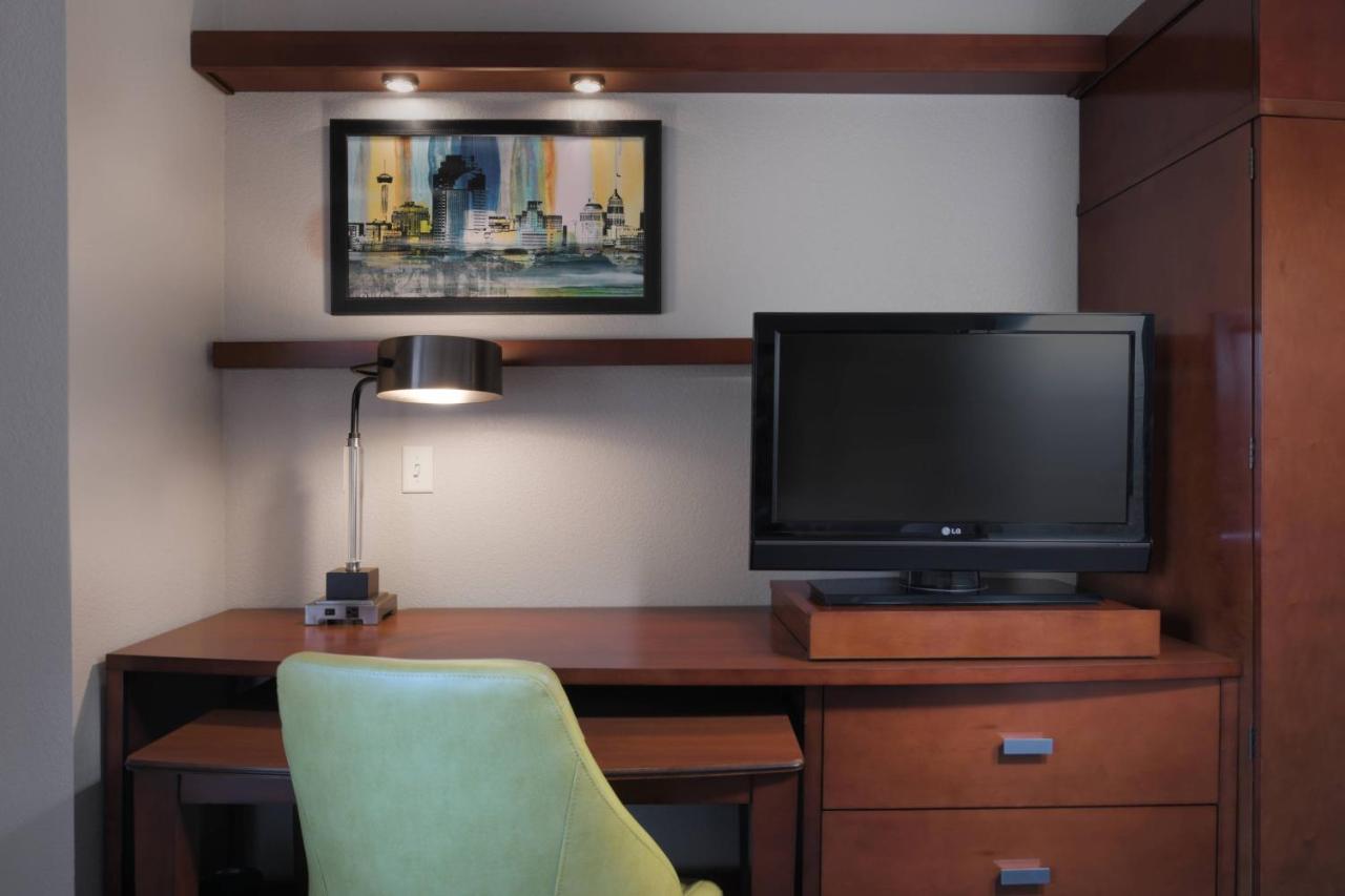  | Courtyard by Marriott San Antonio Riverwalk