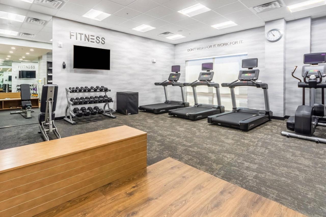 | Fairfield Inn & Suites Dallas Arlington South