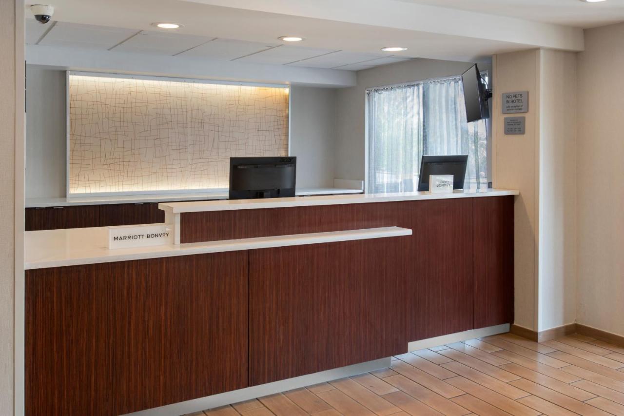 | Fairfield by Marriott Rochester Henrietta/University Area