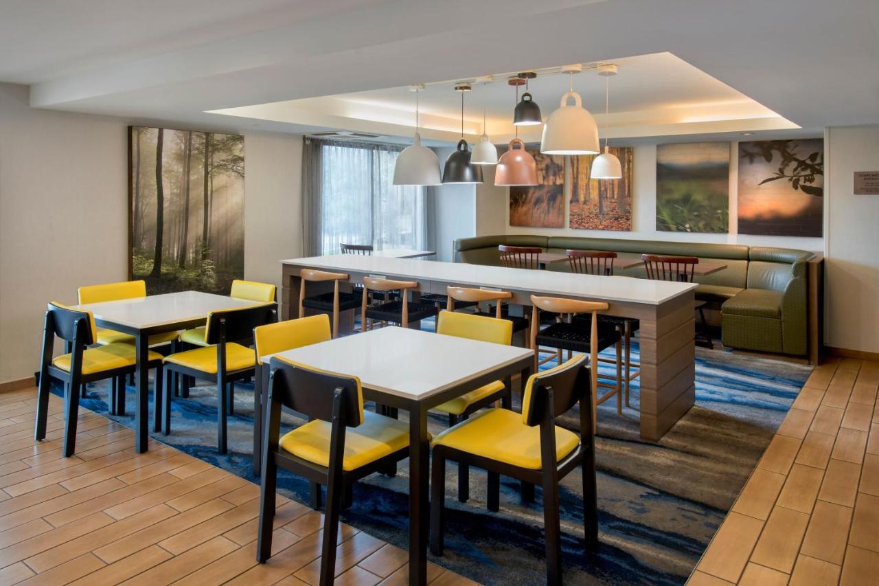 | Fairfield by Marriott Rochester Henrietta/University Area