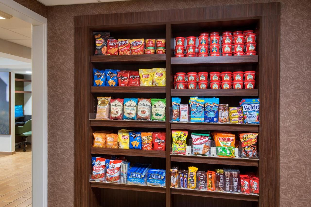 | Fairfield by Marriott Rochester Henrietta/University Area