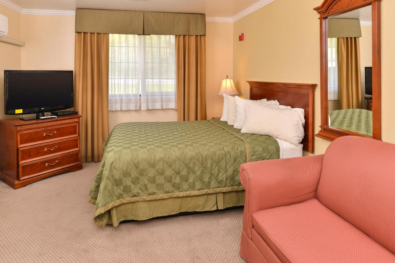 | Fremont Inn