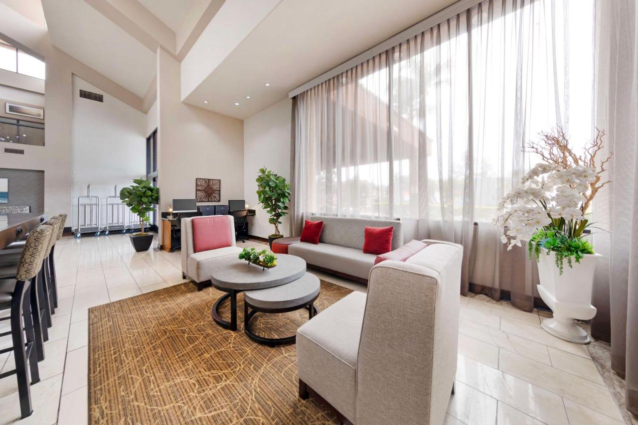  | Best Western Plus Redondo Beach Inn