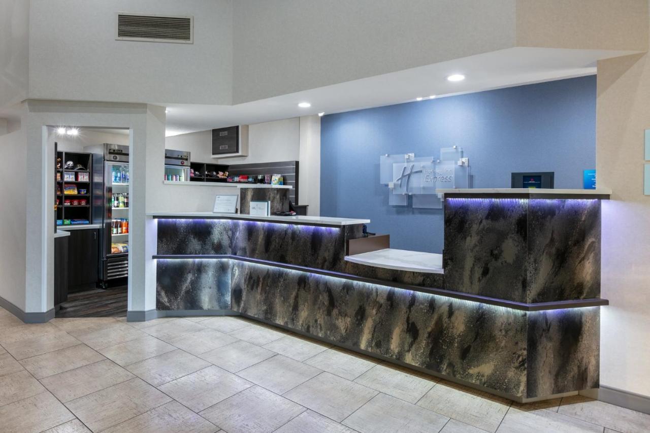 | Holiday Inn Express Spokane-Valley, an IHG Hotel
