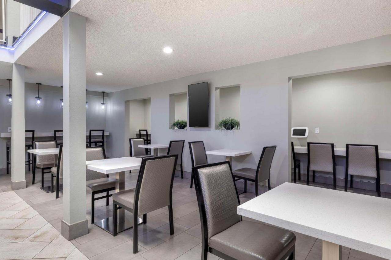 | Best Western McCarran Inn