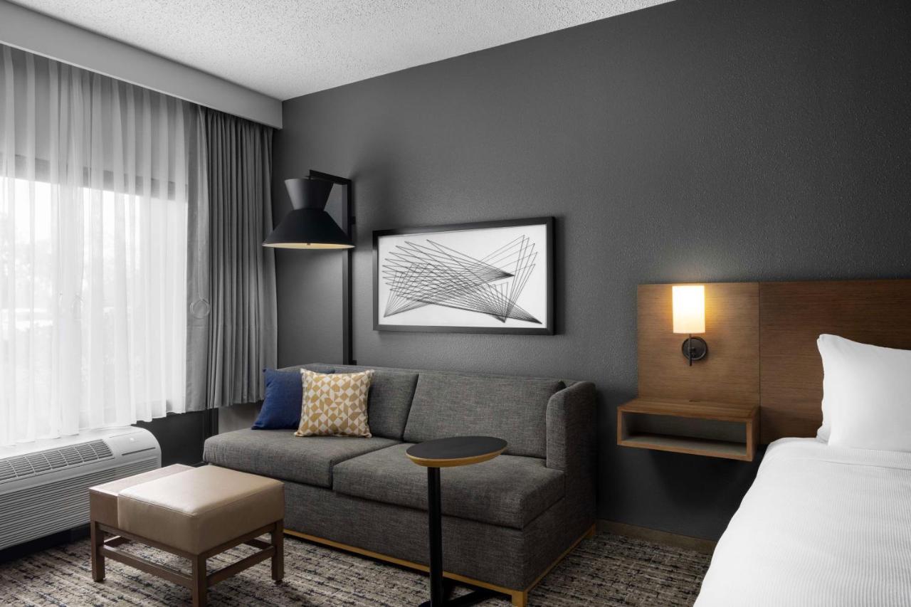 King Room - Disability Access at Hyatt Place Nashville/Hendersonville