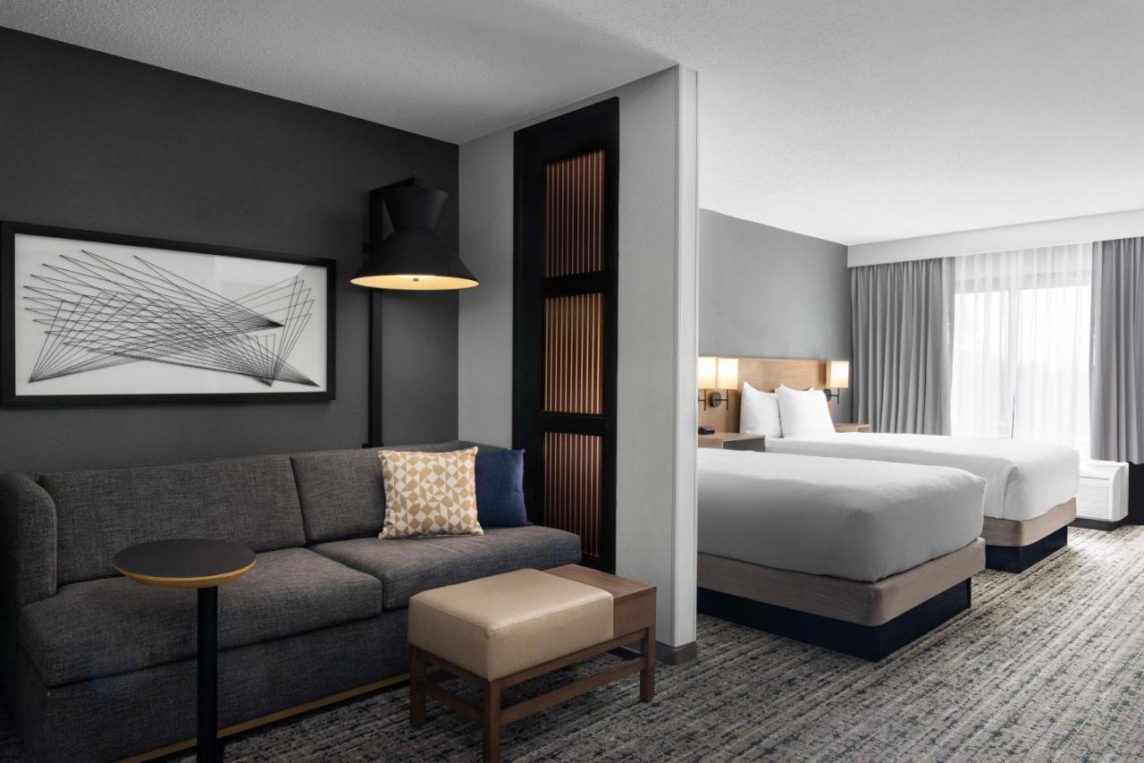 Double Room with Two Double Beds and Sofa bed - High Floor at Hyatt Place Tempe Phoenix Airport