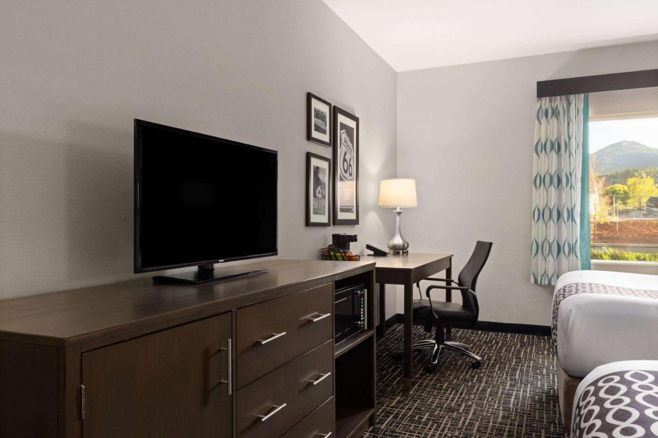 Queen Room with Two Queen Beds - Non-Smoking at La Quinta Inn & Suites by Wyndham Williams-Grand Canyon Area