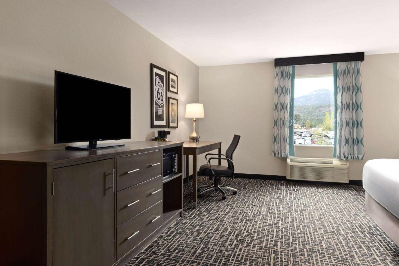 King Room - Mobility Access/Non-Smoking at La Quinta Inn & Suites by Wyndham Williams-Grand Canyon Area