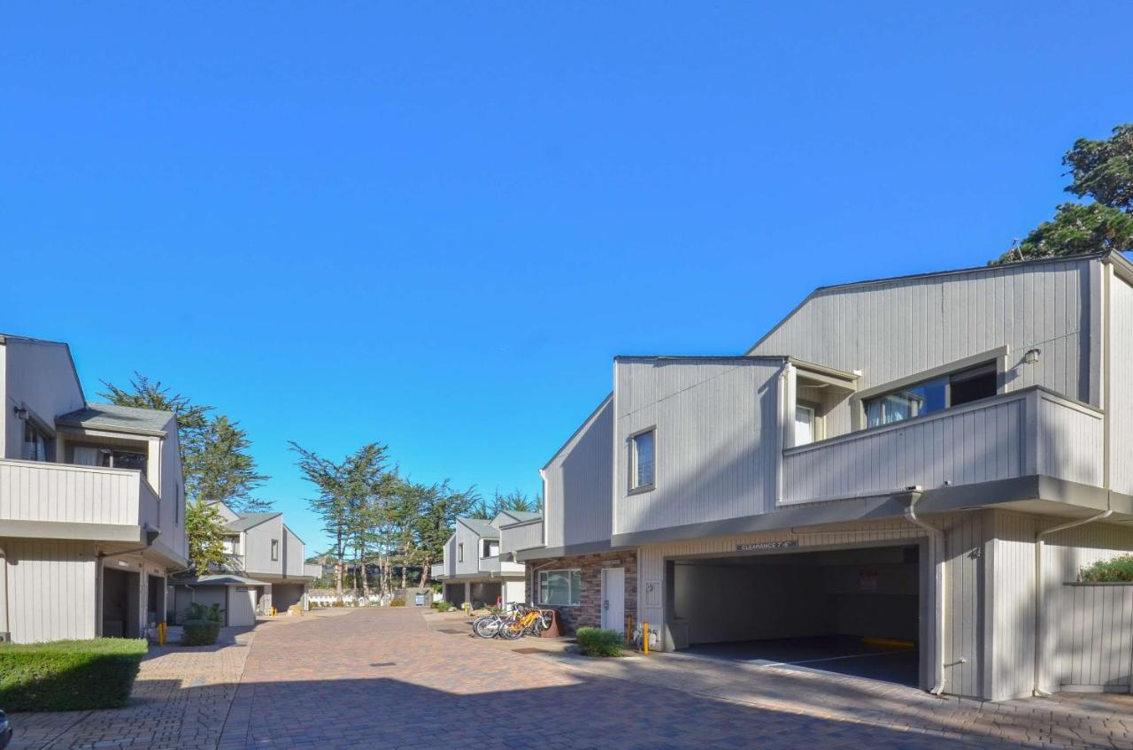  | Best Western The Inn & Suites Pacific Grove
