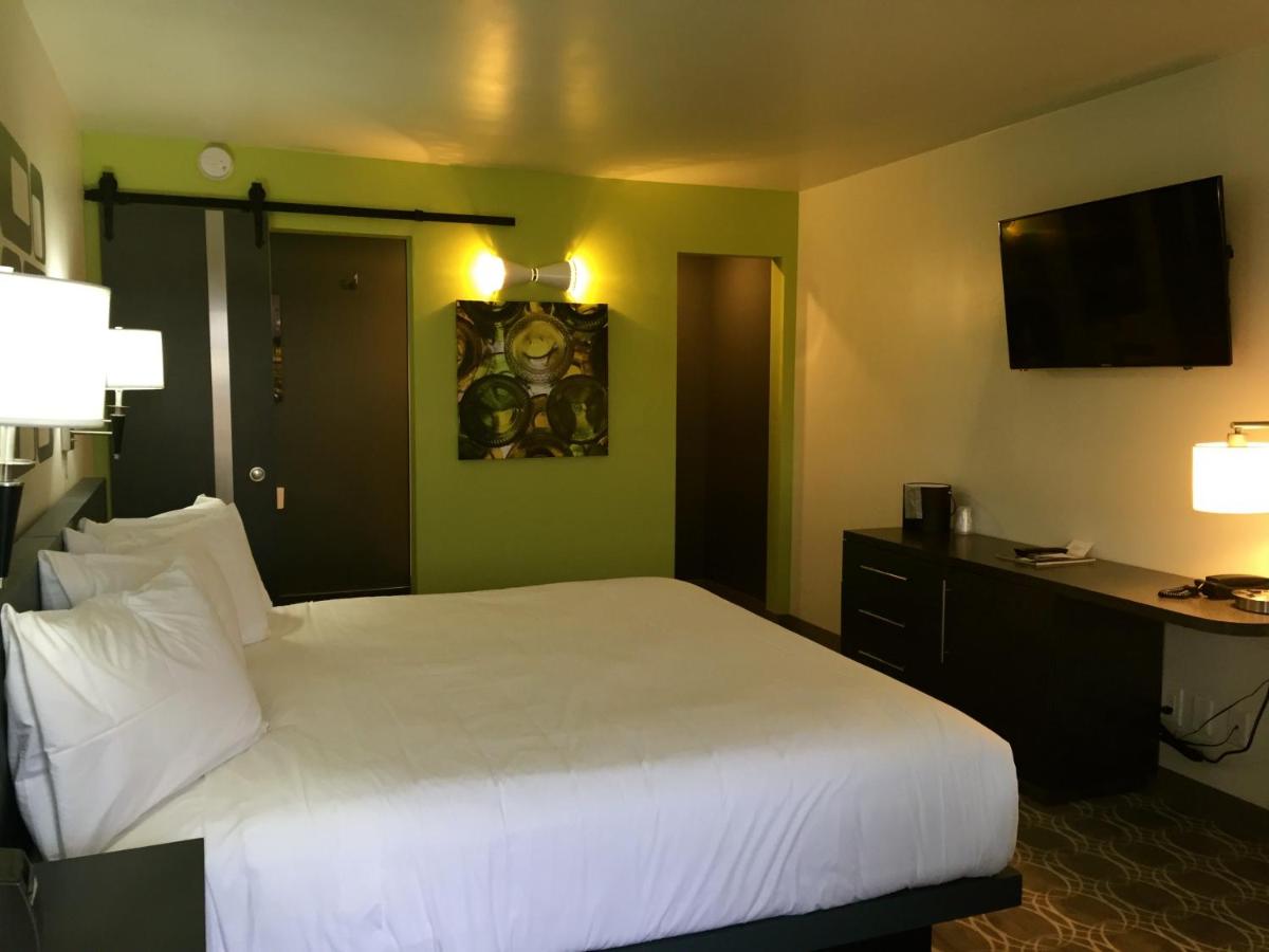 | University Inn ASU/Tempe
