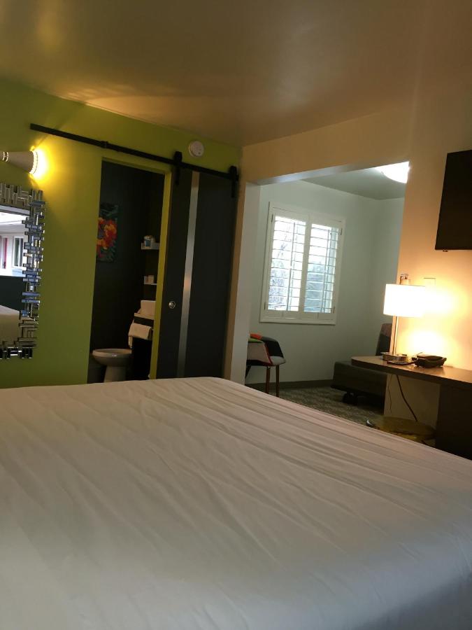 | University Inn ASU/Tempe