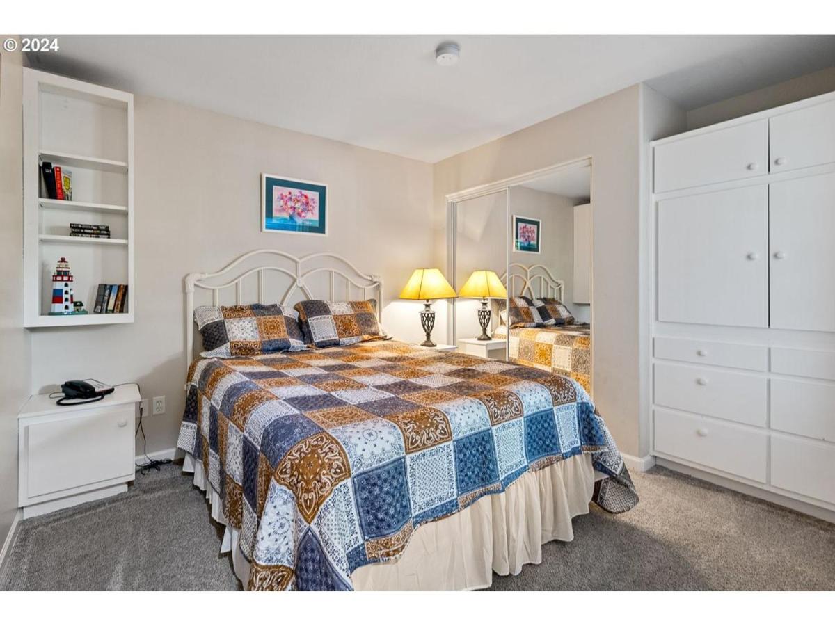 | The Landing at Newport Condominium Hotel