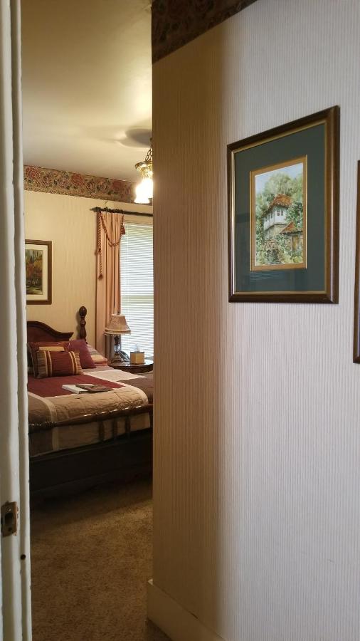| Old Northside Bed & Breakfast