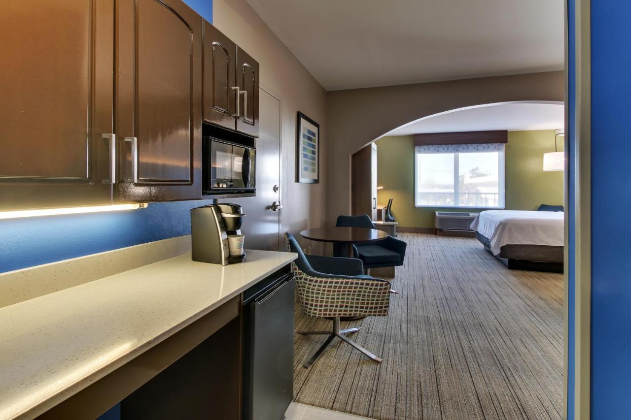 Suite - Mobility Access/Hearing Accessible at Holiday Inn Express & Suites Columbus – Fort Benning Maingate by IHG