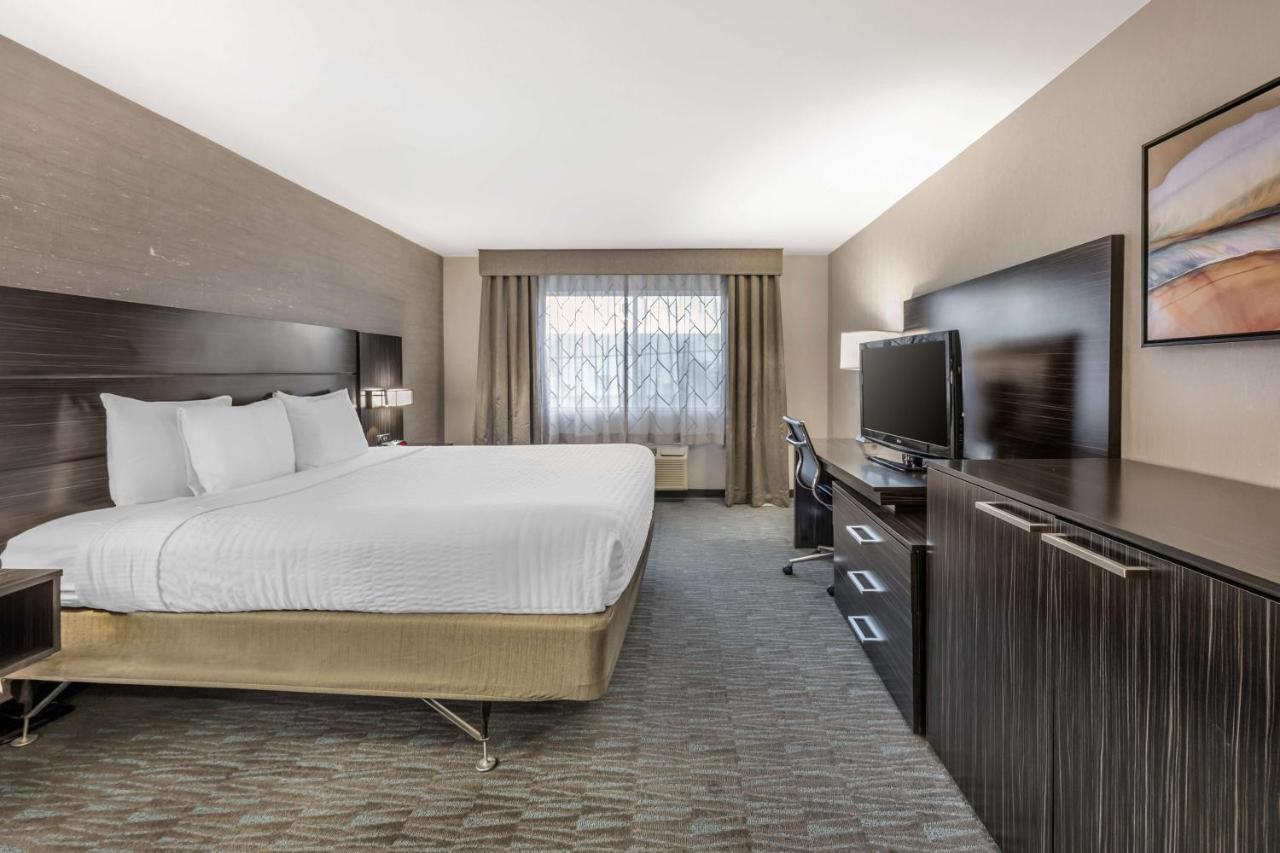 King Room - Disability Access at Best Western Plus North Las Vegas Inn & Suites
