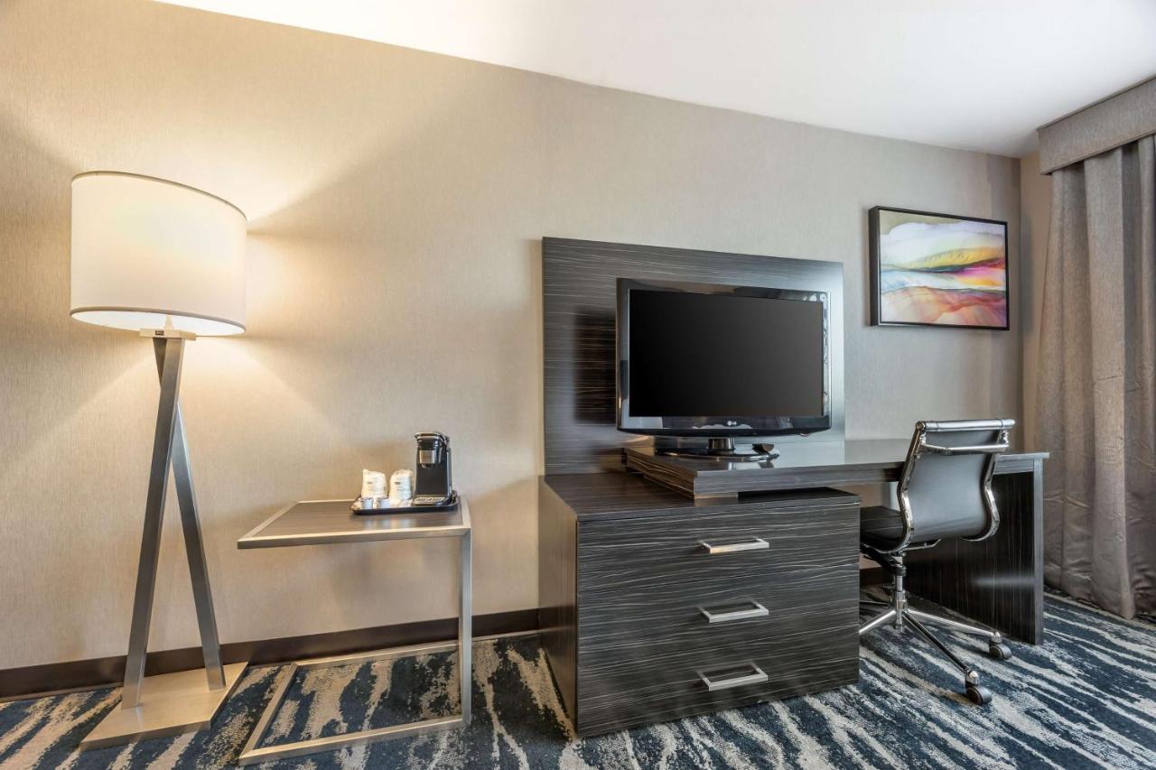  | Best Western Plus North Las Vegas Inn & Suites