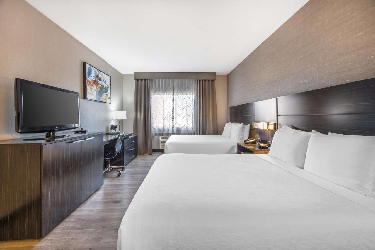 Queen Room at Best Western Plus North Las Vegas Inn & Suites