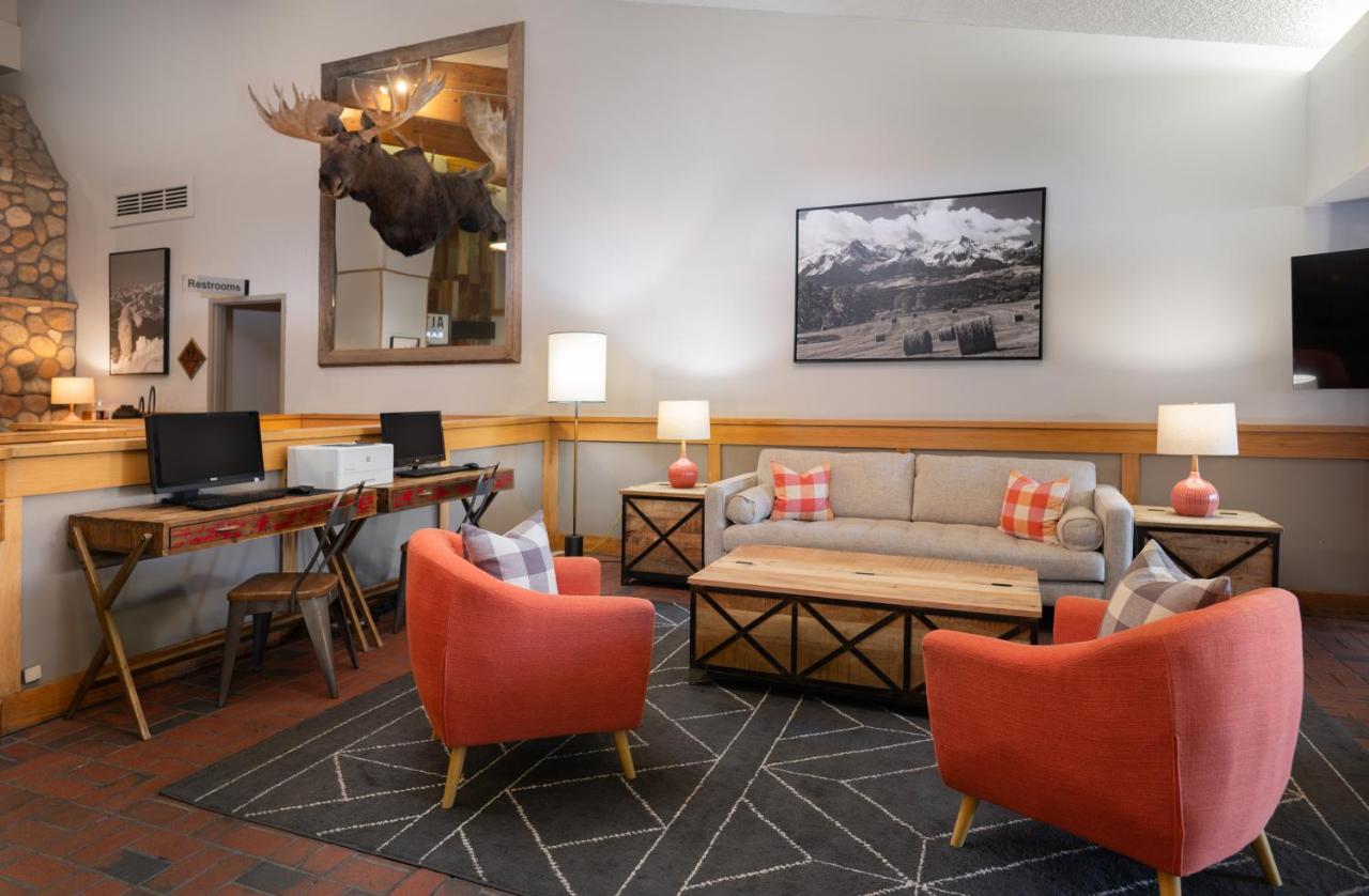 | Evergreen Lodge at Vail