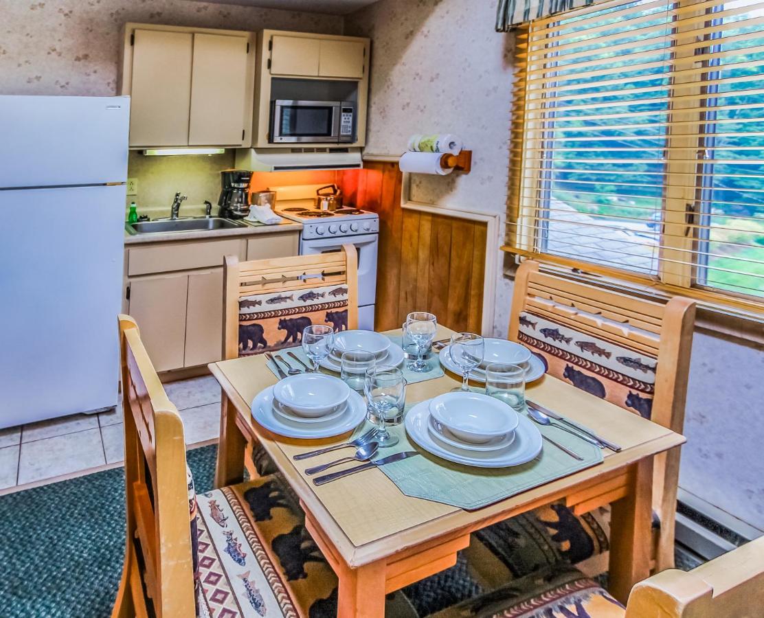  | Smoketree Lodge, a VRI resort