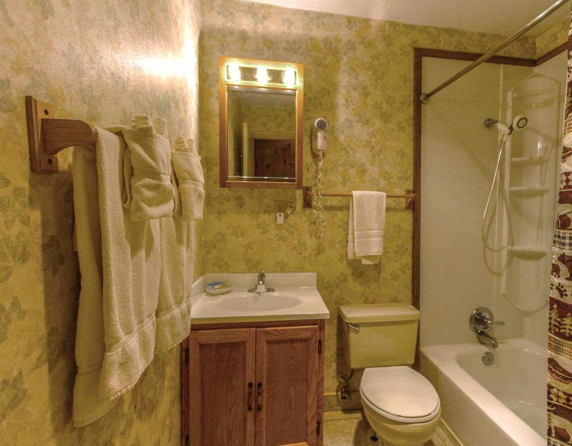  | Smoketree Lodge, a VRI resort