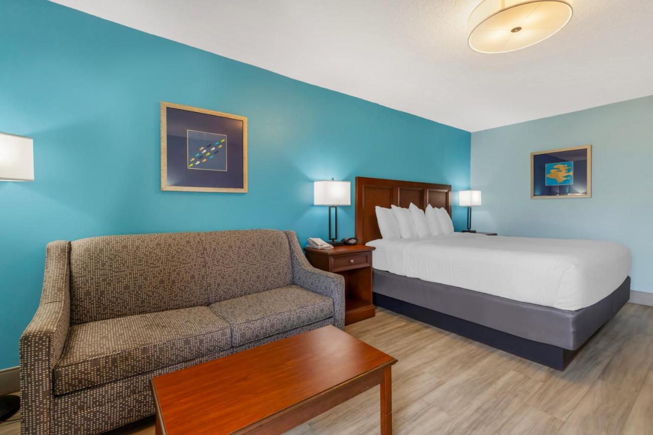 King Room with Sofa Bed - Non-Smoking at Best Western Plus Myrtle Beach @ Intracoastal