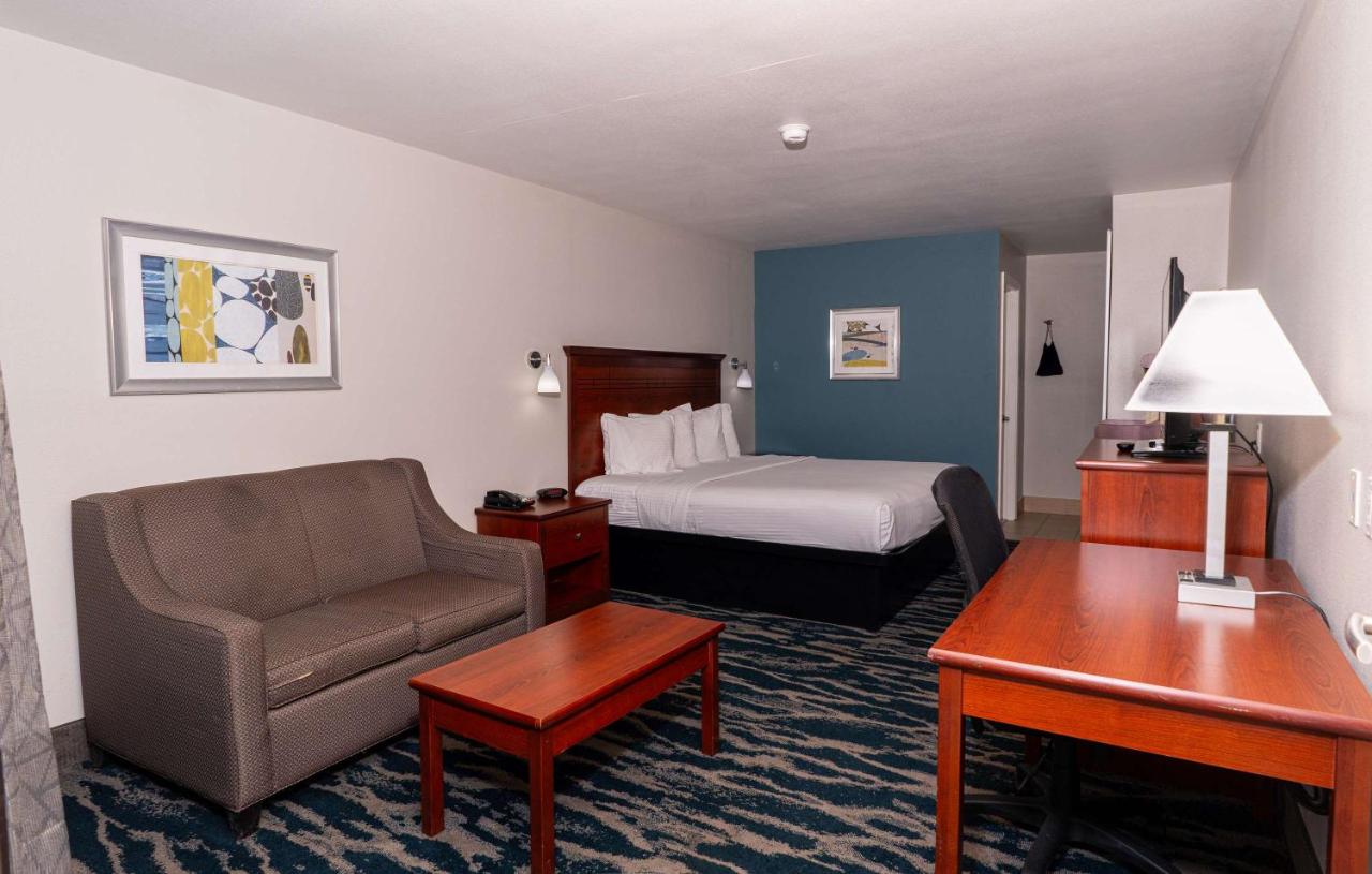 King Room with Sofa Bed - Non-Smoking at Best Western Paradise Inn