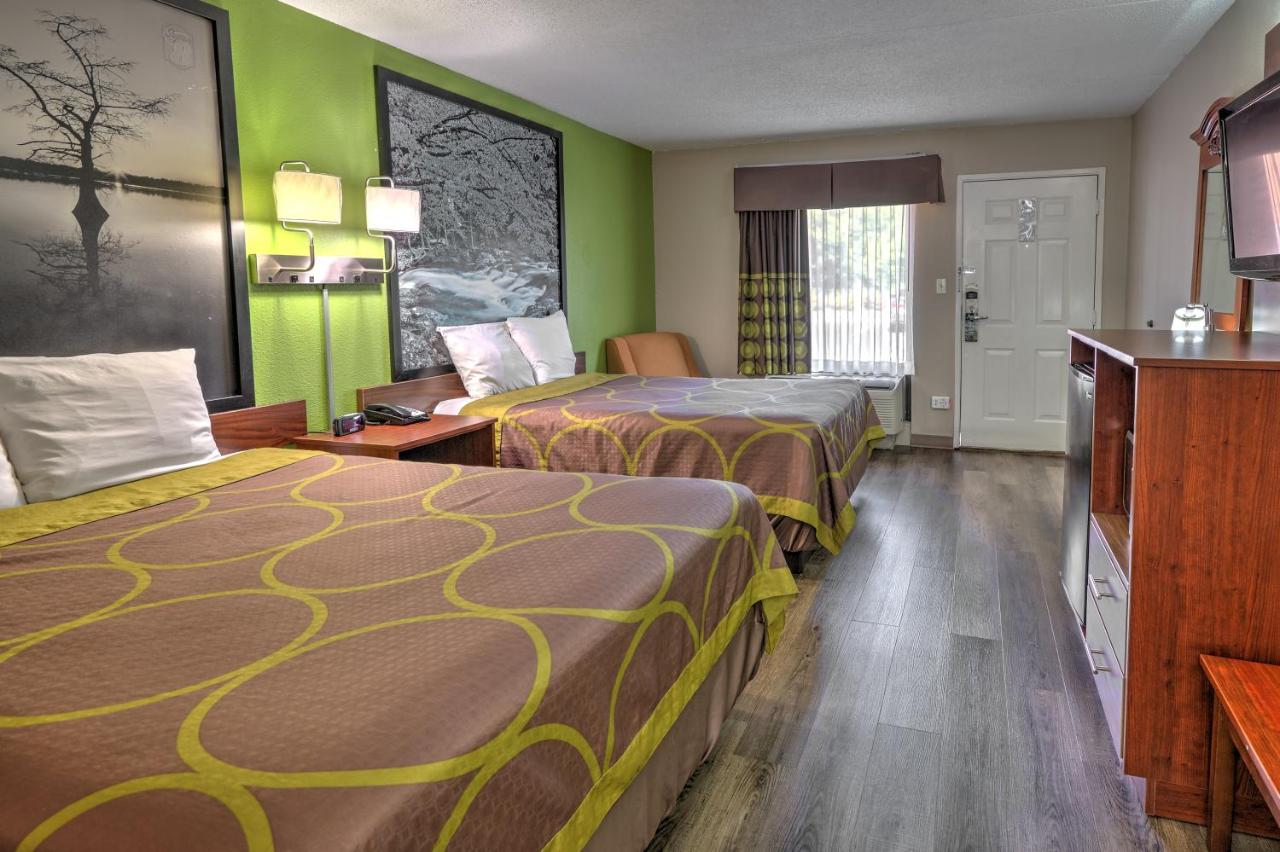  | Super 8 by Wyndham Knoxville West/Farragut
