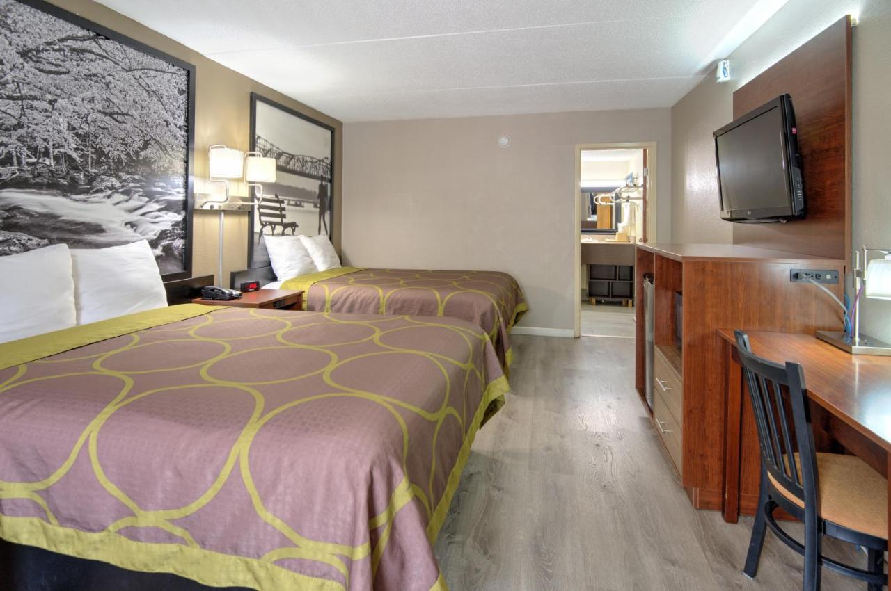  | Super 8 by Wyndham Knoxville West/Farragut