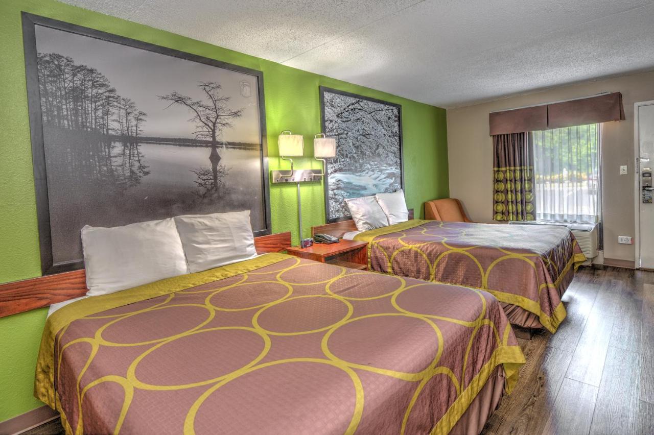  | Super 8 by Wyndham Knoxville West/Farragut