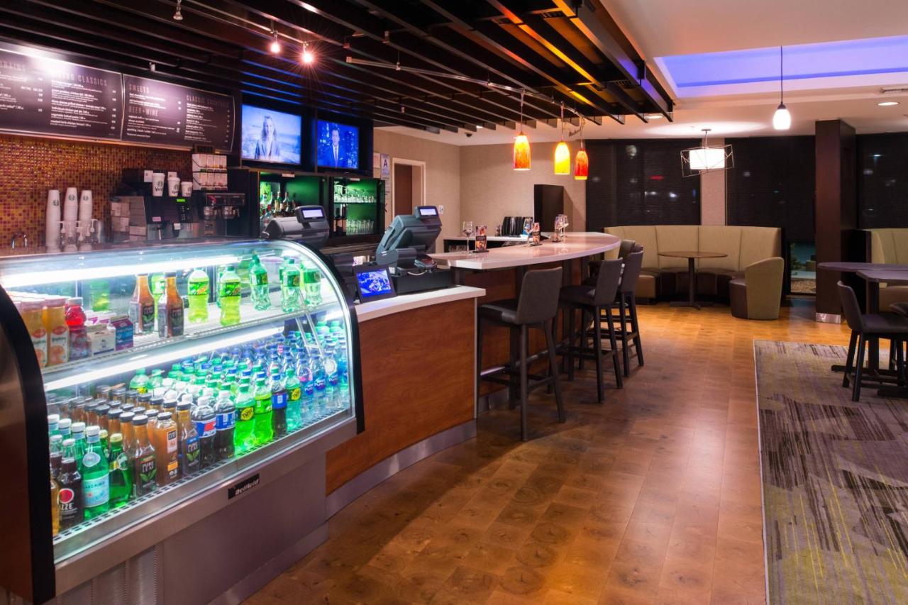 | Courtyard by Marriott Victorville Hesperia
