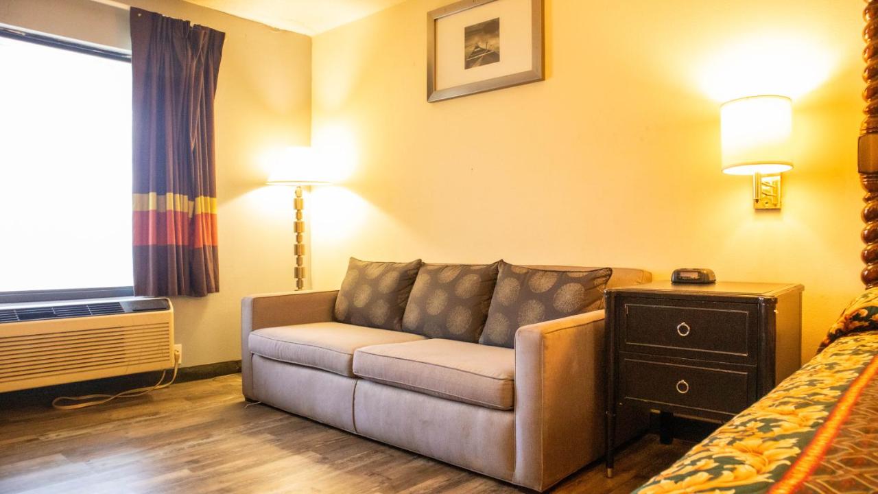 | Executive Inn Yanceyville