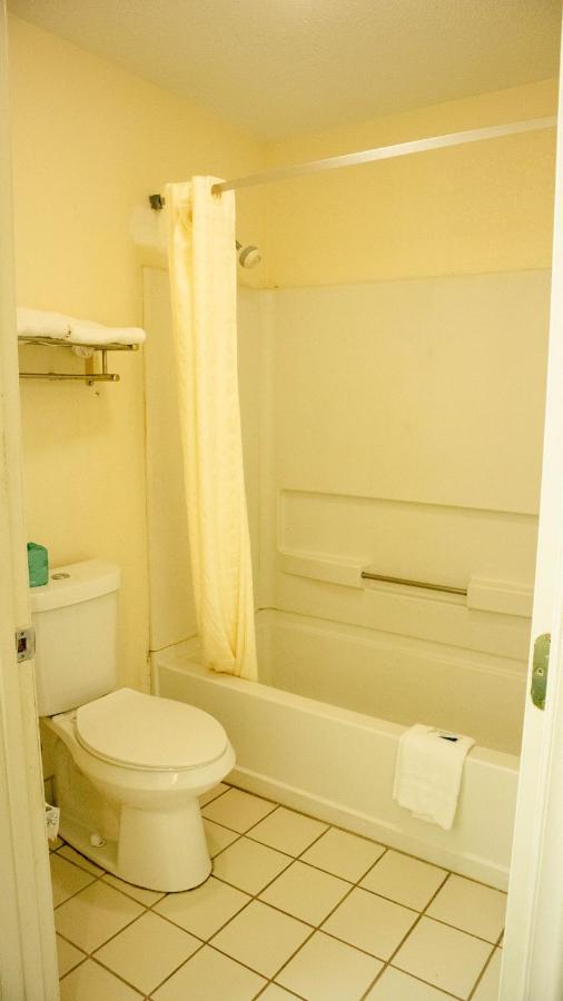 | Executive Inn Yanceyville