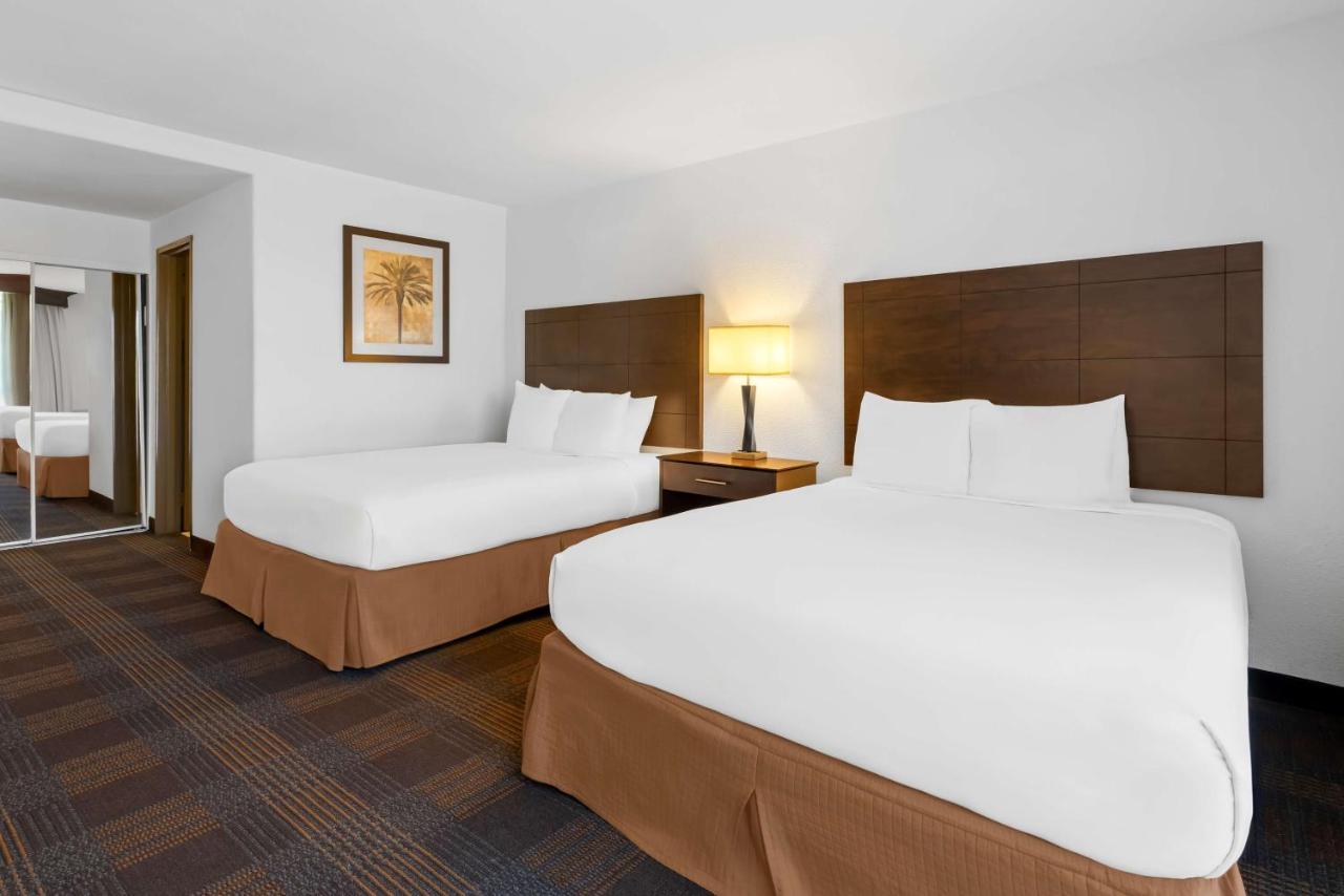 Deluxe Queen Room with Two Queen Beds at Best Western Date Tree Hotel